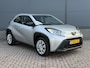 Toyota Aygo X 1.0 VVT-i MT Play / Dealer Onderhouden / Achteruitrij Camera / Cruise / Airco / DAB /