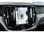 Volvo XC60 T6 Plug-in hybrid AWD Plus Dark | Trekhaak | 360 camera | Adaptive Cruise Control | Google Maps navigatie | Panoramadak | Verwarmbare achterbank/voorstoelen/stuurwiel | Elektrische stoelverstelling | Dodehoekdetectie |