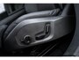 Volvo XC60 T6 Plug-in hybrid AWD Plus Dark | Trekhaak | 360 camera | Adaptive Cruise Control | Google Maps navigatie | Panoramadak | Verwarmbare achterbank/voorstoelen/stuurwiel | Elektrische stoelverstelling | Dodehoekdetectie |