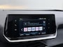 Peugeot e-2008 EV Active 50 kWh | Navigatie | Camera achter | Automatische airco | Cruisecontrol | Apple Carplay