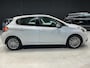 Peugeot 208 1.2 82pk 5-DRS PureTech Allure SET WINTERBANDEN GRATIS I NAVI I PDC I TREKHAAK I ORG.NL + NAP