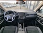 Mitsubishi Outlander 2.4 PHEV Intense+ | Open dak | Trekhaak | 360º Camera |
