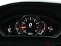 Volvo V40 2.0 T2 R-Design | Panorama dag | Camera | PDC | Elektrisch verstelbare stoel | Navi