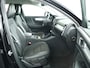 Volvo XC40 1.5 T3 Momentum Pro | Trekhaak | Camera | Stoel verwarming | PDC | Navi | Elek. Achterklep