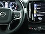 Volvo XC40 1.5 T3 Momentum Pro | Trekhaak | Camera | Stoel verwarming | PDC | Navi | Elek. Achterklep