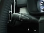Volvo XC40 1.5 T3 Momentum Pro | Trekhaak | Camera | Stoel verwarming | PDC | Navi | Elek. Achterklep