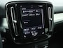 Volvo XC40 1.5 T3 Momentum Pro | Trekhaak | Camera | Stoel verwarming | PDC | Navi | Elek. Achterklep