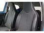 Toyota Aygo 1.0 VVT-i x-joy | Navigatie | Clima | Camera | 15 inch | Bluetooth | DAB | Privacy glas