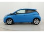 Toyota Aygo 1.0 VVT-i x-joy | Navigatie | Clima | Camera | 15 inch | Bluetooth | DAB | Privacy glas