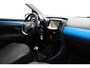 Toyota Aygo 1.0 VVT-i x-joy | Navigatie | Clima | Camera | 15 inch | Bluetooth | DAB | Privacy glas