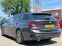 BMW 3-Serie Touring 330e Business Edition Plus | M-pakket | Full led | Carplay | Camera | Trekhaak wegklapbaar | SOH 96% |