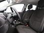 Renault Clio 90pk TCe Limited Airco | Cruise | Navi | Parkeersens. achter
