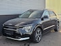 Kia Niro 1.6 GDi Hybrid DynamicLine Navigatie, 18" LMV, Parkeersensoren voor- & achter, Privacy glass