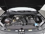 Volkswagen Tiguan 1.5 TSI R-Line Business 150 PK | R-Line | Automaat | Navigatie | Camera| Panoramadak | Trekhaak | Stoelverwarming | Climatronic | Digital Cockpit Pro | Dodehoeksensor | Stuurverwarming | Lendesteun | LED Matrix |