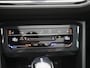 Volkswagen Tiguan 1.5 TSI R-Line Business 150 PK | R-Line | Automaat | Navigatie | Camera| Panoramadak | Trekhaak | Stoelverwarming | Climatronic | Digital Cockpit Pro | Dodehoeksensor | Stuurverwarming | Lendesteun | LED Matrix |