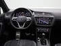 Volkswagen Tiguan 1.5 TSI R-Line Business 150 PK | R-Line | Automaat | Navigatie | Camera| Panoramadak | Trekhaak | Stoelverwarming | Climatronic | Digital Cockpit Pro | Dodehoeksensor | Stuurverwarming | Lendesteun | LED Matrix |