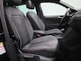 Volkswagen Tiguan 1.5 TSI R-Line Business 150 PK | R-Line | Automaat | Navigatie | Camera| Panoramadak | Trekhaak | Stoelverwarming | Climatronic | Digital Cockpit Pro | Dodehoeksensor | Stuurverwarming | Lendesteun | LED Matrix |