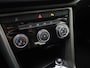 Volkswagen T-Roc 1.5 TSI Style Business 150 PK | Navigatie | Parkeersensoren | Adaptive Cruise Control | LED dagrijverlichting | Apple Carplay | Android Auto | Airco | DAB |