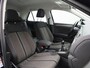 Volkswagen T-Roc 1.5 TSI Style Business 150 PK | Navigatie | Parkeersensoren | Adaptive Cruise Control | LED dagrijverlichting | Apple Carplay | Android Auto | Airco | DAB |