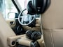 Land Rover Discovery 4.4 V8 SE 7 Persoons | Dealer Onderhouden | Trekhaak | Cruise Control | Luchtvering | Harman & Kardon | Leder | DVD Media Systeem | Schuif/ Kantel Dak | 3x Panoramaview | Stoelverwarming | Achterbank Verwarmd |