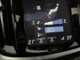 Volvo V60 2.0 T6 Twin Engine AWD 340PK R-Design | Pano | Memory | HuD | Sfeer | Massage | 360° | Trekh. | Stoel/Stuur verwarmd