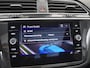 Volkswagen Tiguan 1.4 TSI eHybrid R-Line Business+ l Lederen stoelen incl Memory l Panoramadak l Side Assist l Matrix LED l Stoel en Stuurverwarming l