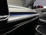Volkswagen Golf eTSI DSG R-Line IQ.LIGHT|IQ.DRIVE|APP|STOELV.|18"