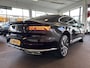 Volkswagen Arteon 2.0 TSI 3X R-Line | Facelift | Adaptieve cruise control | Digital dashboard | Lederen/Alcantara bekleding | Keyless | Achteruitrijcamera | Adaptief onderstel | Apple carplay | Navigatie | Stoelverwarming v+a | 12/2020