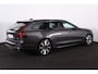 Volvo V90 T6 Recharge AWD Plus Dark - LONG RANGE - IntelliSafe Assist & Surround - 360º Camera - Harman/Kardon audio - Adaptieve LED koplampen - Verwarmde voorstoelen, stuur & achterbank - Parkeersensoren voor & achter - Elektr. bedienb. voorstoelen met geheugen - Extra getint glas - Elektr. inklapbare trekhaak - 19' LMV