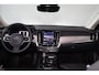 Volvo V90 T6 Recharge AWD Plus Dark - LONG RANGE - IntelliSafe Assist & Surround - 360º Camera - Harman/Kardon audio - Adaptieve LED koplampen - Verwarmde voorstoelen, stuur & achterbank - Parkeersensoren voor & achter - Elektr. bedienb. voorstoelen met geheugen - Extra getint glas - Elektr. inklapbare trekhaak - 19' LMV