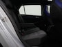 Volkswagen Golf GTE 1.4 eHybrid 245 pk DSG | IQ Light | Panoramadak | Trekhaak | Stuur-/stoelverwarming | Achteruitrijcamera | Keyless | 18 inch