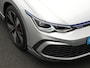 Volkswagen Golf GTE 1.4 eHybrid 245 pk DSG | IQ Light | Panoramadak | Trekhaak | Stuur-/stoelverwarming | Achteruitrijcamera | Keyless | 18 inch