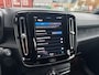 Volvo XC40 Recharge Core 70 kWh / Apple Carplay/Android Auto / 19" Velgen / Achteruitrijcamera /