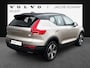 Volvo XC40 Recharge Core 70 kWh / Apple Carplay/Android Auto / 19" Velgen / Achteruitrijcamera /