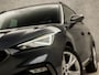 SEAT Leon Sportstourer 1.5 TSI FR Sport 150Pk Automaat (APPLE CARPLAY, GROOT NAVI, ADAPTIVE CRUISE, SPORTSTOELEN, ZWART HEMEL, GETINT GLAS, LED KOPLAMPEN, PARKEERSENSOREN, NIEUWE APK, NIEUWSTAAT)