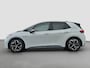 Volkswagen ID.3 First Plus 58 kWh Matrix LED | Stuur + Stoelverwarming | Keyless | Adaptive CC | Full map navigatie |