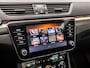 Skoda Superb Combi 1.5 TSI Sportline 150Pk Automaat (PANORAMADAK, VIRTUAL COCKPIT, APPLE CARPLAY, LEDER/ALCANTARA, MEMORY SEATS, STOELVERWARMING VOOR/ACHTER, CANTON AUDIO, CAMERA, ZWART HEMEL, SFEERVERLICHTING, NIEUWSTAAT)
