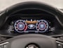 Skoda Superb Combi 1.5 TSI Sportline 150Pk Automaat (PANORAMADAK, VIRTUAL COCKPIT, APPLE CARPLAY, LEDER/ALCANTARA, MEMORY SEATS, STOELVERWARMING VOOR/ACHTER, CANTON AUDIO, CAMERA, ZWART HEMEL, SFEERVERLICHTING, NIEUWSTAAT)