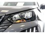 Peugeot 2008 1.2 Hybrid 136 Allure | Apple Carplay | PDC V+A | Cruise control | LMV 17"| DAB | LED Koplampen |
