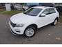 Volkswagen T-Roc 1.0 TSI 115pk T-Roc Style Executive Apple Carplay Navigatie