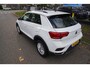 Volkswagen T-Roc 1.0 TSI 115pk T-Roc Style Executive Apple Carplay Navigatie