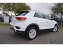 Volkswagen T-Roc 1.0 TSI 115pk T-Roc Style Executive Apple Carplay Navigatie