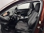 Peugeot 3008 1.2 PureTech Blue Lease Premium Half leder, Camera, Navi, Keyless start, Cruise control, Virtual desk, Stoelverwarming