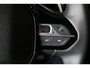 Peugeot 2008 1.2 Hybrid 136 Allure | Apple Carplay | PDC V+A | Cruise control | LMV 17"| DAB | LED Koplampen |