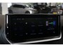 Peugeot 2008 1.2 Hybrid 136 Allure | Apple Carplay | PDC V+A | Cruise control | LMV 17"| DAB | LED Koplampen |