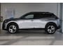Peugeot 2008 1.2 Hybrid 136-PK e-DSC6 Allure AUTOMAAT | 360' GRADEN CAMERA | ADAPTIVE CRUISE | DRAADLOZE CARPLAY | NAVIGATIE | ALL-SEASON BANDEN |