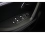 Peugeot 2008 1.2 Hybrid 136-PK e-DSC6 Allure AUTOMAAT | 360' GRADEN CAMERA | ADAPTIVE CRUISE | DRAADLOZE CARPLAY | NAVIGATIE | ALL-SEASON BANDEN |