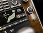 Volvo XC60 2.4D AWD Sport 164Pk Automaat (YOUNGTIMER, 5 CILINDER, NAVIGATIE, MEMORY SEATS, STOELVERWARMING, LEDER, TREKHAAK, XENON, CRUISE, NIEUWSTAAT)