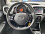 Toyota Aygo 1.0 VVT-i x-play Apple Carplay en/of Android auto navigatie, Achteruitrijcamera, 1e eign. NL-auto