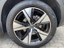 Volvo XC40 1.5 T4 Recharge R-Design | Stoelverwarming | Comfortstoelen | Adaptive cruise control | Voorstoelen + stuurwielverwarming | Volvo on Call | Apple CarPlay/Android Auto | Parkeersensoren achter | Dealeronderhouden | Semi-elektrische trekhaak |